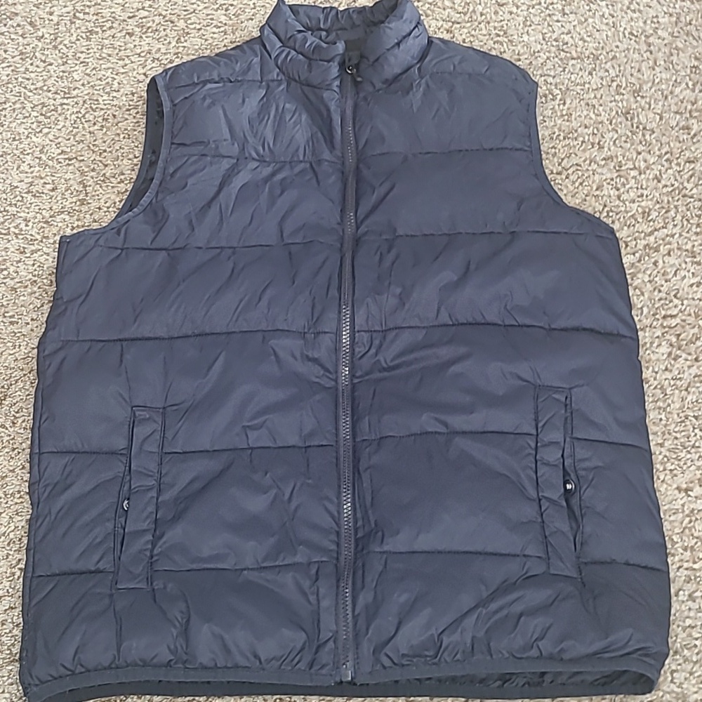 Swiss Tech Puffer Vest